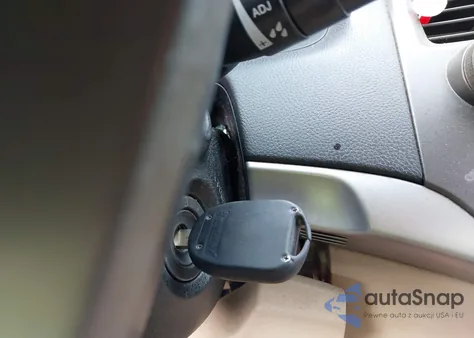 2012 Honda Accord 2.4 Se z USA, uszkodzony, nr VIN 1HGCP2F63CA198752